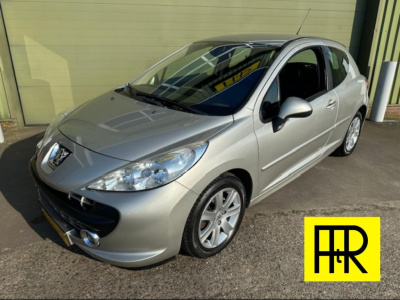 Peugeot 207 1.6 vti xs pack automaat