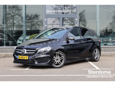 Mercedes-Benz B-Klasse 200 d amg line prestige l panoramadak l distronic l trekhaak l led l parkeerassistent l regensensor l bluetooth