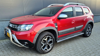 Dacia Duster 1.0 tce bifuel prestige | lpg af-fabriek | leder | pdc | airco |