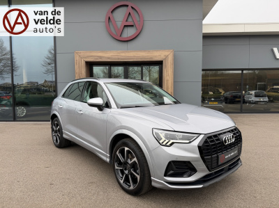 Audi Q3 35 tfsi 150pk s-tronic advanced | trekhaak | zwart optiek | dode hoek | keyless | alcantara | carplay | rijklaar incl. bovag garantie