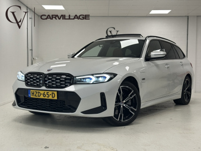 BMW 3-serie touring 330e xdrive | cognac bekleding | panoramadak | head-up-d