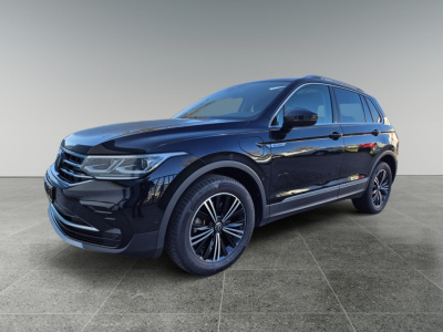 Volkswagen Tiguan 1.4 tsi ehybrid r bns+| iq.light | pano | camera | head up displ