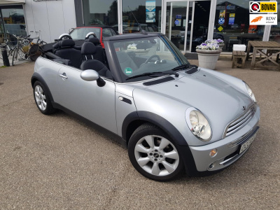 Mini Cooper Cabrio mini 1.6 chili leer.