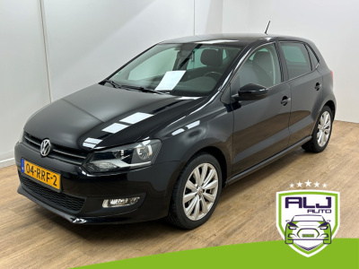Volkswagen Polo occasion 1.2 tsi highline | zwart | tweedehands volkswagen polo | airco | bluetooth audio | cruise | trekhaak