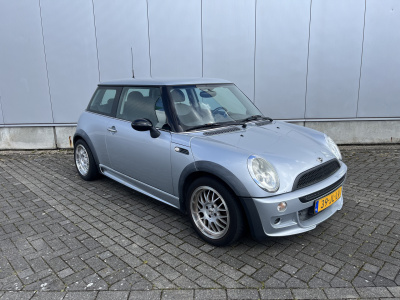 Mini Cooper mini 1.6 chili a.p.k. tot december zo meenemen!!