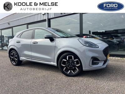 Ford Puma 1.0i ecoboost hybrid 125pk st-line x , voorruitverwarming , stoel en stuurverwarming