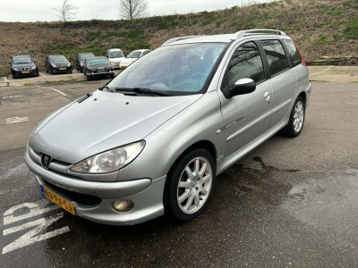 Peugeot 206 sw 1.6-16v quiksilver