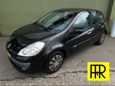 Renault Clio 1.2 - 16v collection