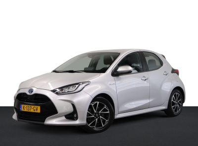 Toyota Yaris 1.5 hybrid dynamic | trekhaak