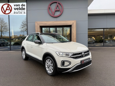 Volkswagen T-roc 1.5 tsi 150pk dsg style carplay | camera | keyless | elek. achterklep | rijklaar incl. garantie