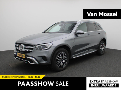 Mercedes-Benz Glc 300e 4matic business solution luxury | automaat | panoramadak | burmester | matrix led | adaptive cruise control | 360 camera | navigatie | virtual cockpit | sfeerverlichting | elektrische achterklep | climate control | le...