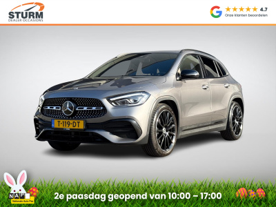 Mercedes-Benz Gla-klasse 180 amg line nl-auto, trekhaak afneembaar np. €60.500!