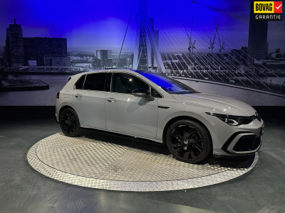 Volkswagen Golf 1.5 etsi r-line business *pano*camera*navi*appconnect*