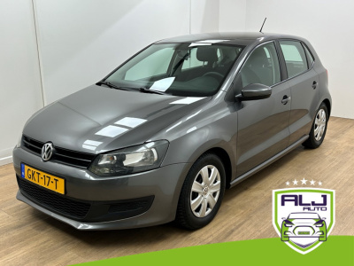 Volkswagen Polo occasion 1.4-16v trendline | grijs | tweedehands volkswagen polo | airco | bluetooth | android auto