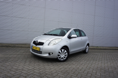 Toyota Yaris 1.3 vvti sol airco / elektr. ramen / nap