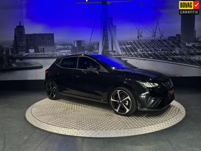 Seat Ibiza 1.0 ecotsi fr business connect *camera*keyless*winterpack*acc*led