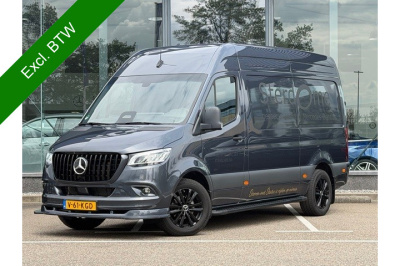 Mercedes-Benz Sprinter 319 1.9 cdi l2 night edition l distronic l led high performance l geveerde best. stoel l mbux l smartphone integratie l trekhaak 3,5 t l pts l betimmerd l stoelvewarming l tweezitsbank l airconditioning l dode hoek assiste...