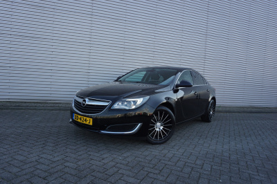 Opel Insignia 1.6 cdti innovation automaat - airco / navi / cruise / elektr. ramen / lm velgen