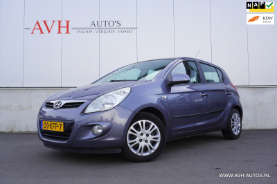 Hyundai I 20 1.2i dynamicversion