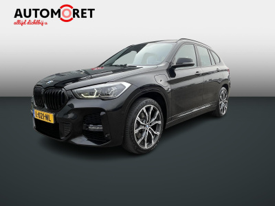 BMW X1 xdrive25e edrive edition m pakket| 4x4|plug in hybride|leer|dealeronderhouden