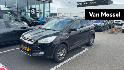 Ford Kuga 1.6 titanium trekhaak - stoelverwarming
