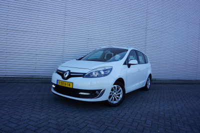 Renault Scenic xmod 1.2 tce bose climate / navi / cruise / parkeers. / trekhaak / lm velgen