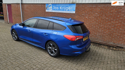 Ford Focus wagon 1.0 ecoboost titanium business