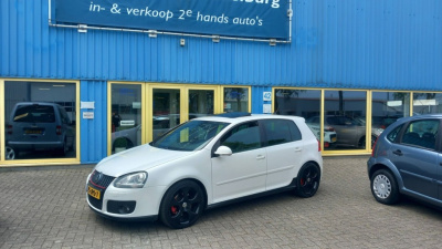 Volkswagen Golf 2.0 tfsi gti