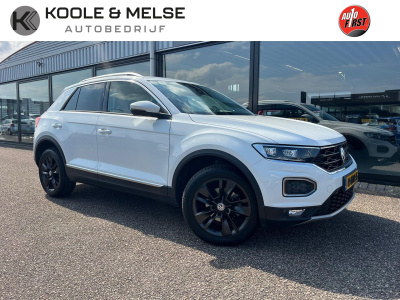 Volkswagen T-roc 1.5 tsi 150pk t-roc sport | dsg | trekhaak | led