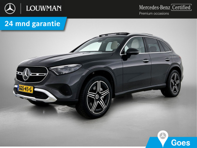Mercedes-Benz Glc 300 e 4matic luxury line plug-in hybride panorama schuif-kanteldak | parkeerpakket met 360°-camera | trekhaak | stoelventilatie/- verwarming voor. inclusief 24 maanden mercedes-benz certified garantie voor europa.