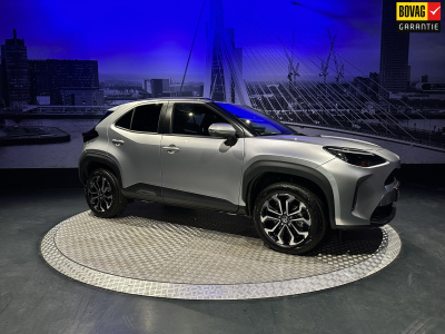 Toyota Yaris Cross 1.5 hybrid 130 dynamic *acc*winterpakket*camera*17inch*