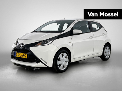 Toyota Aygo 1.0 vvt-i x-play | navigatie | camera | cruise control | bluetooth | airco