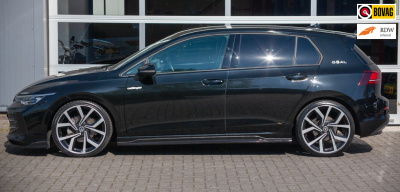 Volkswagen Golf 1.5 tsi life edition