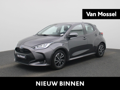 Toyota Yaris 1.5 hybrid business plus | automaat | lmv | navigatie | parkeer sensoren | bluetooth | climate control | dab | cruise control | camera | head up |