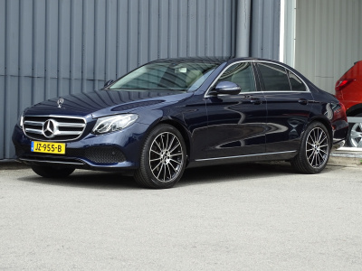 Mercedes-Benz E-Klasse 200 ambition | pano | ambient lighting | el. trekhaak