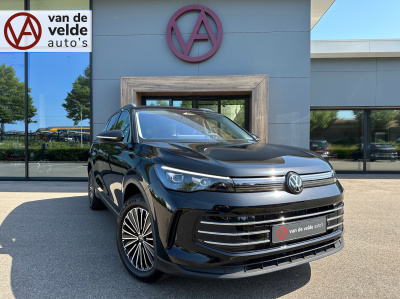 Volkswagen Tiguan 1.5 ehybrid elegance 204pk | trekhaak | camera | head-up | all-season | dode hoek | elek. klep | incl. verlengde garantie