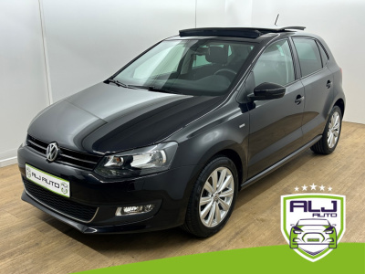 Volkswagen Polo occasion 1.2 tsi highline | zwart | tweedehands volkswagen polo | airco | pano | cruise | aux | stoelverwarming