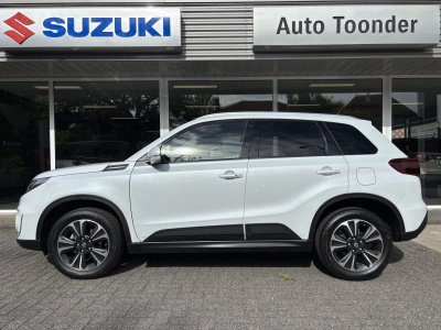 Suzuki Vitara 1.4 boosterjet style smart hybrid