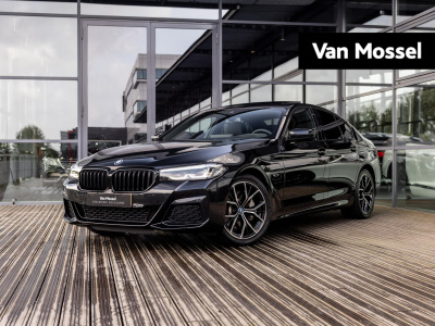 BMW 5 Serie 530e business edition plus | panoramadak | m sport | m aerodynamica | apple carplay / android auto | sfeerverlichting | nappa leder | camera | shadowline | memory seats | head-up display | connected live pack | virtual coc...