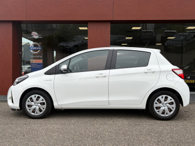 Toyota Yaris 1.5 hybrid aspiration automaat | nav | camera