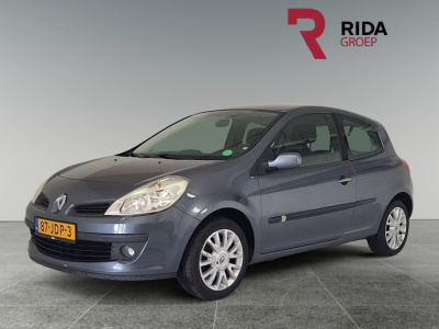 Renault Clio 1.2-16v collection