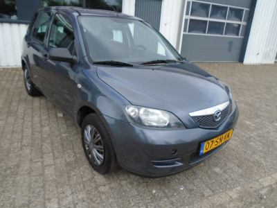 Mazda 2 1.2 exclusive