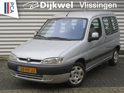 Peugeot Partner mpv 1.6i 16v combispace trekhaak nieuwe apk!