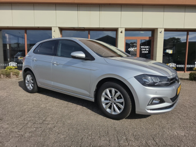 Volkswagen Polo 1.0 tsi highline business r | clima | acc | navi |apple carplay