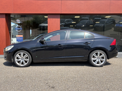 Volvo S60 2.0t intro edition