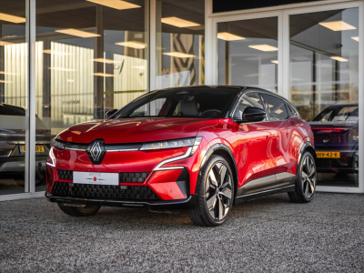 Renault Megane E-tech ev60 220pk optimum charge techno | soh 93% | stoel & stuurverwarming | camera | park. sensoren | navigatie