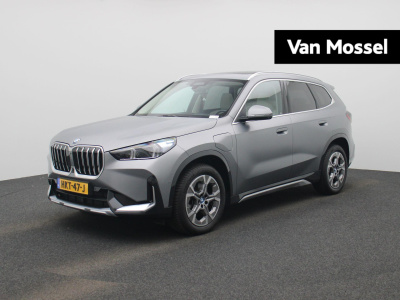 BMW X1 xdrive25e | automaat | leder | panorama dak | stoel verwarming | virtual cockpit | harman kardon | memory seats | apple carplay / android auto | achteruitrijcamera 360 | climate control | cruise control | elektrische achte...