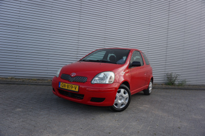 Toyota Yaris 1.0 vvt-i airco / elektr. ramen / apk t/m 06-2027
