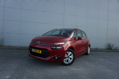 Citroen C4 Picasso 1.2 puretech intensive climate / navi / cruise / parkeers. / elektr. ramen / trekhaak / lm velgen / nap