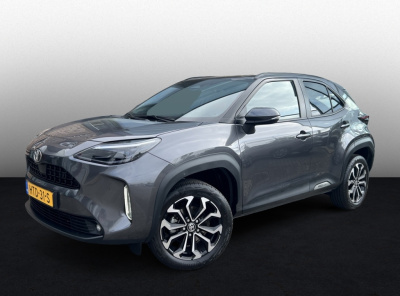 Toyota Yaris Cross 1.5 hybr 115 dynamic | parkeersensoren | stoel+ stuur verwarming